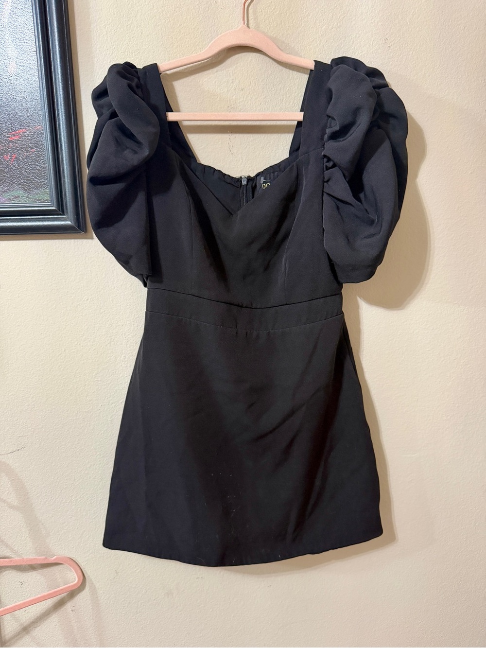 Do+Be Black Puff-Sleeve Mini Dress